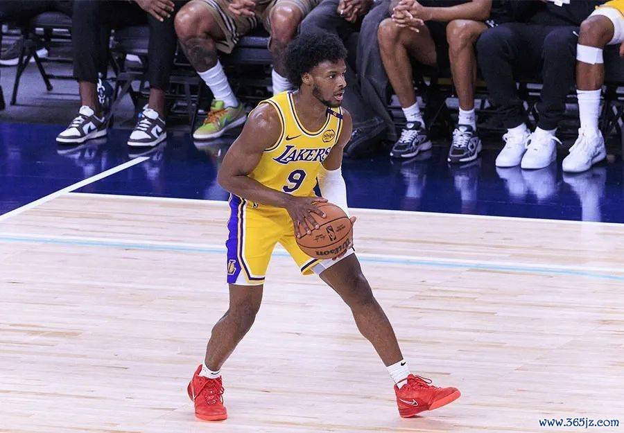 赛前必看|英豪vs湖东谈主，布朗尼硬来爆发！